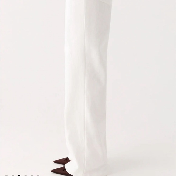 Peppermayo Exclusive - Back Again Straight Leg Denim Jeans - White - Picture 3 of 10